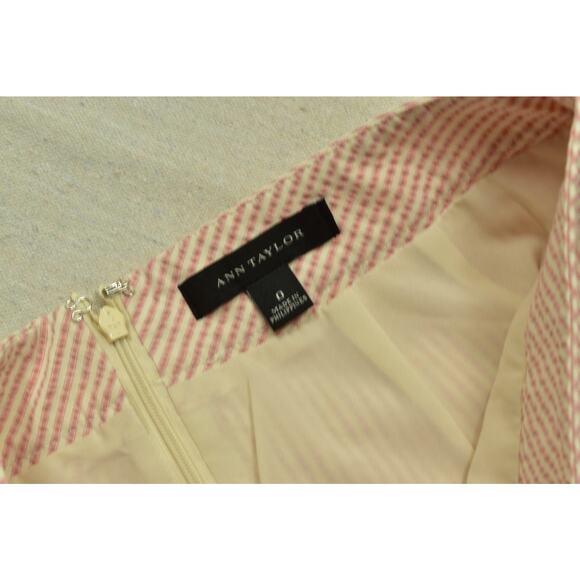 Ann Taylor Regular Size 0 Pink Striped Seersucker Pencil Skirt Back Zip Office - Picture 6 of 8
